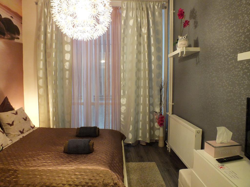بودابست Standard Apartment By Hi5 - Feherhajo الغرفة الصورة